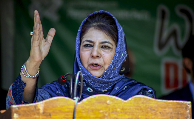 Flagrant injustice to underprivileged: Mehbooba on govt action against Shopian school